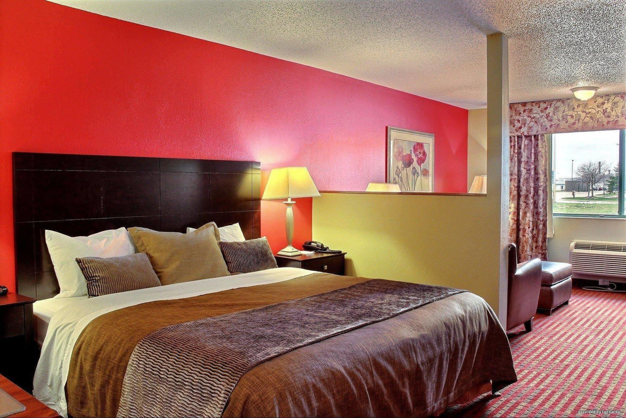 Morton Comfort Inn & Suites At I-74 And 155 الغرفة الصورة